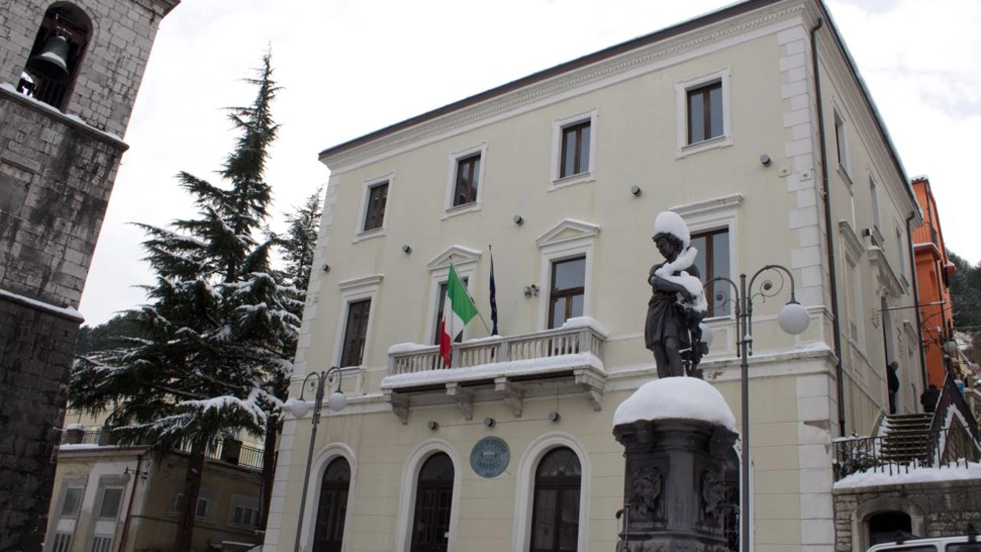 Carovilli: il comune presenta ricorso al Tar Molise impugnano la decisione del Consiglio regionale inerente la soppressione della dirigenza scolastica dell’Istituto Comprensivo “Molise Altissimo”.